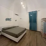 Casa Indipendente * Tonnara di Bonagia